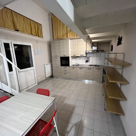 Modern Loft Apartment Rome Exterior photo